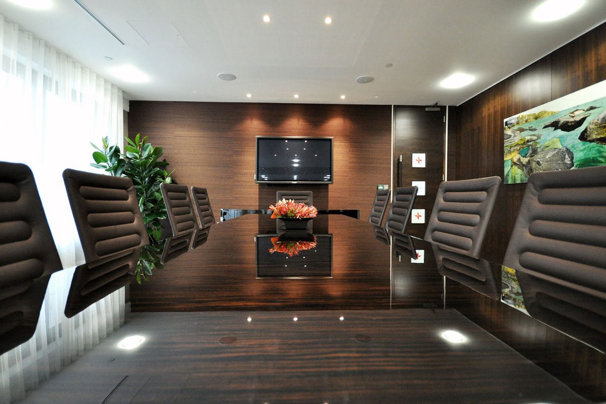Essar boardroom with ergonomic seating