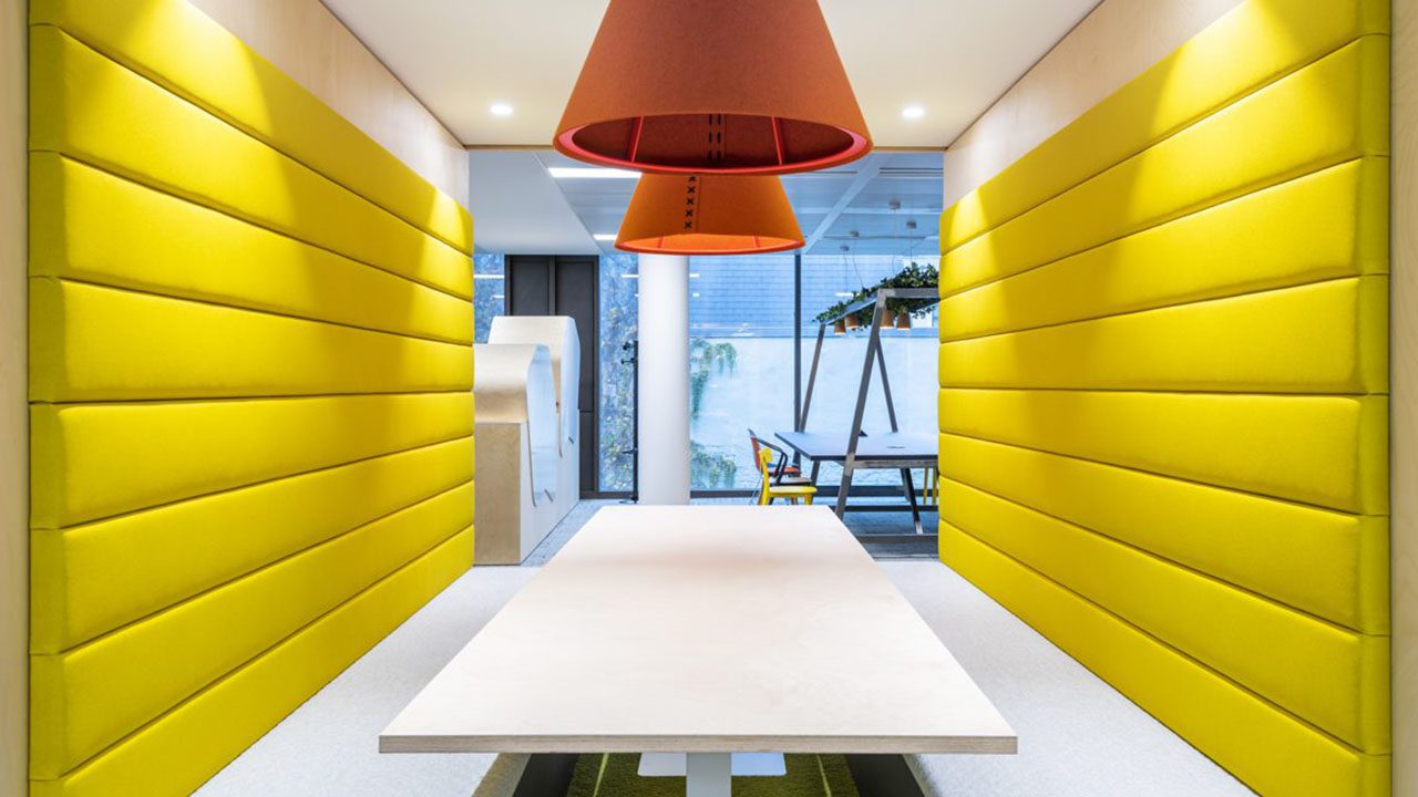 Hybrid huddle rooms and hyper-flex workspace settings designed for activity-based working by K2 Space